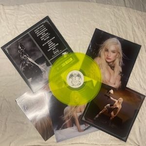 Kim Petras vinyl never played